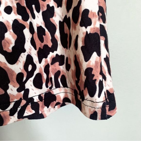 Temu • Tank Top - Picture 3 of 5